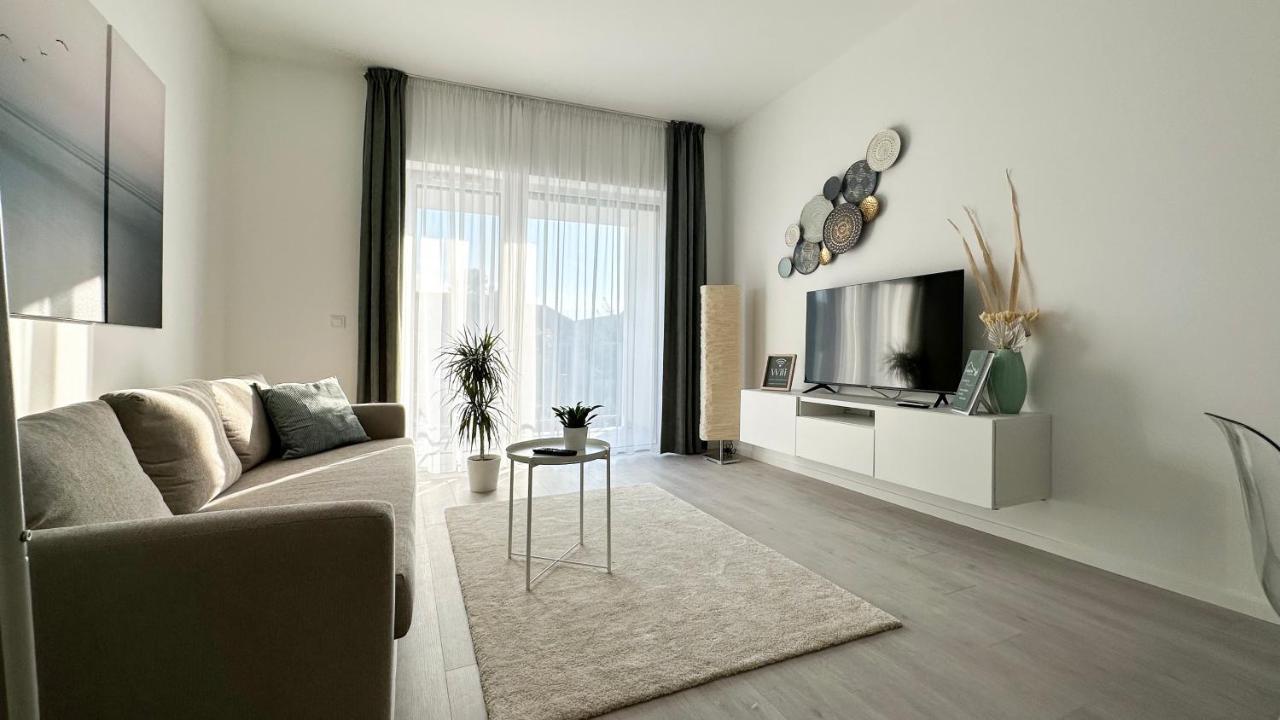 Linden Apartman 104 - Adults Only Мошонмадьяровар Экстерьер фото